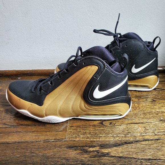 Nike Wavy Midnight Navy Schoenen